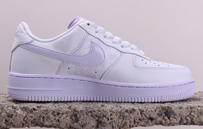 Air Force 1 07 White Barely Grape White/Barely Grape CU3449-100