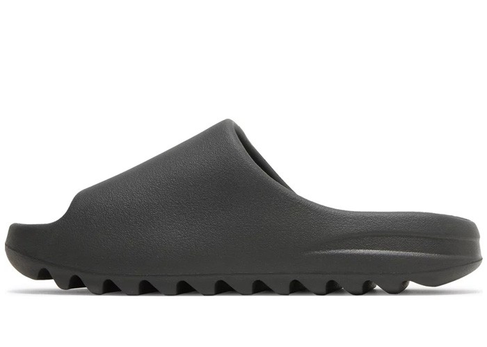 Yeezy Slides 'Onyx' - HQ6448