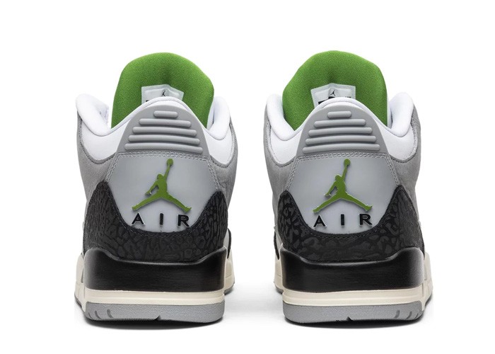 Air Jordan 3 Retro “Chlorophyll” - 136064-006